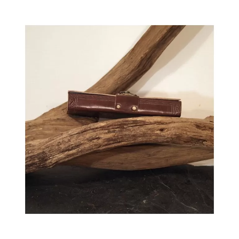 Carnets En Cuir*Skin Project Carnet en cuir - Pentagramme - Crochet - M