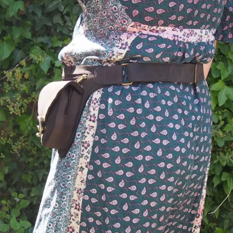 ceinture_en_cuir__poche_steampunk_4.webp Ceintures En Cuir | Ceintures En Cuir*Skin Project Ceinture en cuir à poche "steampunk"