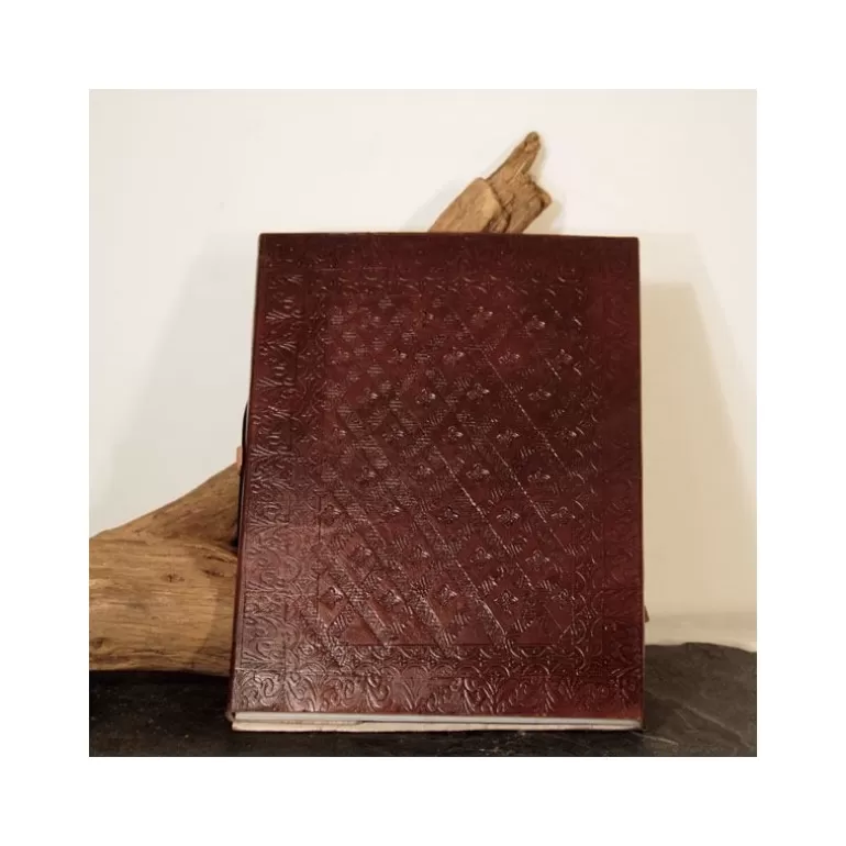 grand_carnet_en_cuir_frapp__xxl_5.webp Carnets En Cuir*Skin Project Grand carnet en cuir frappé – XXL