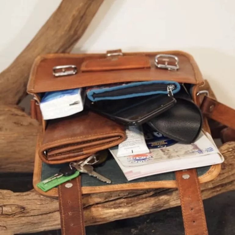 petite_sacoche_en_cuir_vintage___boucles__s_4.webp Sacs À Bandoulière En Cuir | Sacs À Main En Cuir*Skin Project Petite sacoche en cuir vintage – 2 boucles – S