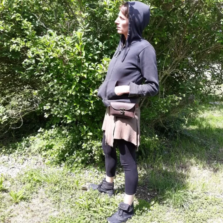 pochette_pour_ceinture_en_cuir__steampunk_2.webp Ceintures En Cuir | Ceintures En Cuir*Skin Project Pochette pour ceinture en cuir - Steampunk