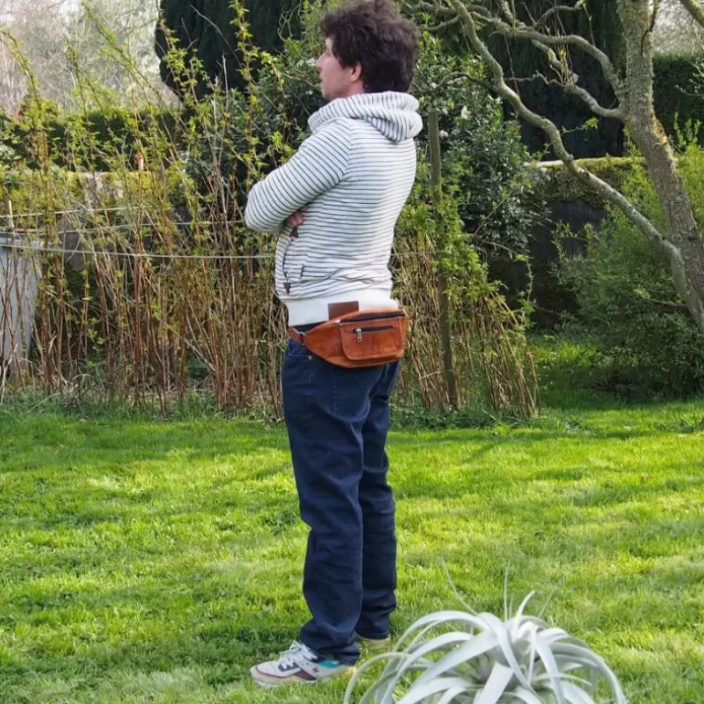 sac_banane_en_cuir_naturel__pochette__soufflet_4.webp Ceintures En Cuir | Ceintures En Cuir*Skin Project Sac Banane en cuir naturel - pochette à soufflet