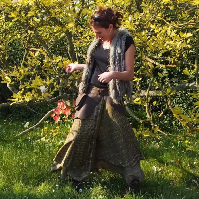 sur_jupe_en_cuir__steampunk__mdival_fantastique_2.webp Ceintures En Cuir | Ceintures En Cuir*Skin Project Sur Jupe en cuir - Steampunk / Médiéval fantastique