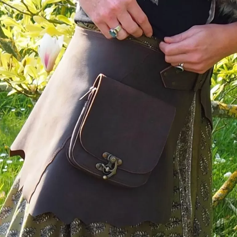 sur_jupe_en_cuir__steampunk__mdival_fantastique_3.webp Ceintures En Cuir | Ceintures En Cuir*Skin Project Sur Jupe en cuir - Steampunk / Médiéval fantastique