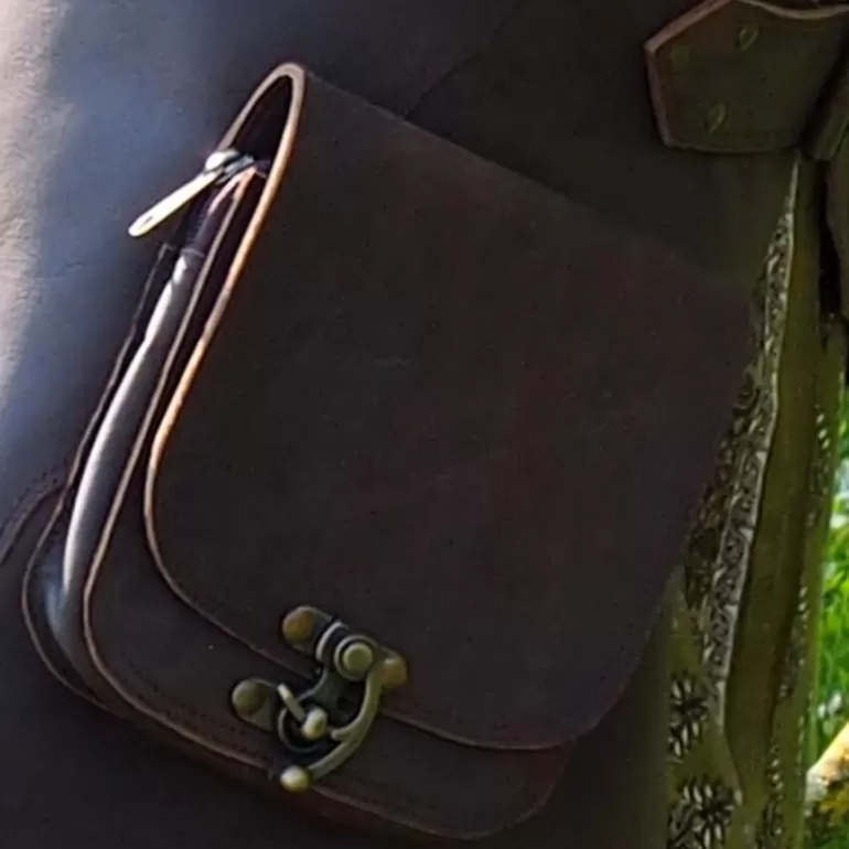 sur_jupe_en_cuir__steampunk__mdival_fantastique_4.webp Ceintures En Cuir | Ceintures En Cuir*Skin Project Sur Jupe en cuir - Steampunk / Médiéval fantastique